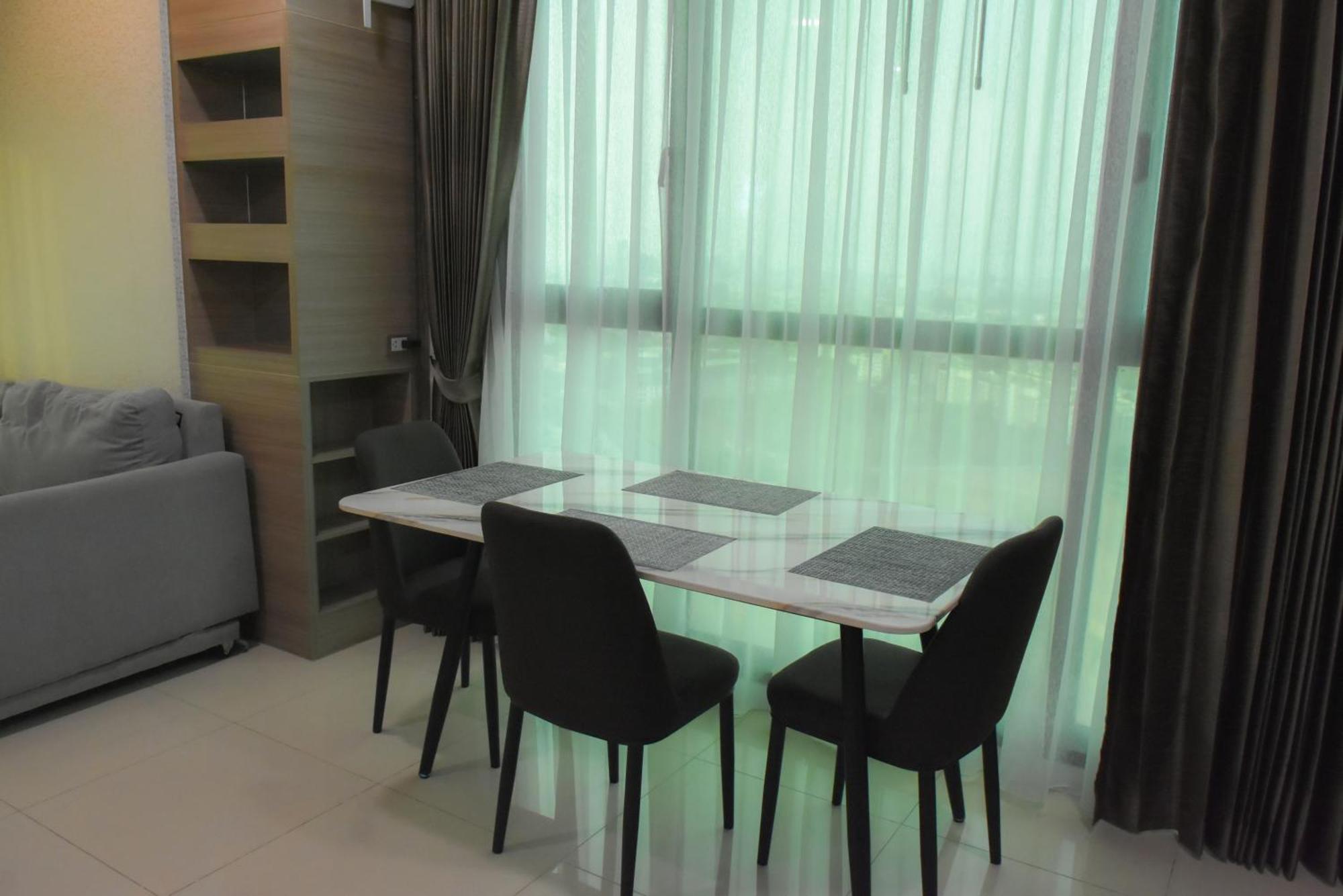 Dusit Grand Condo View Jomtien Habitación foto
